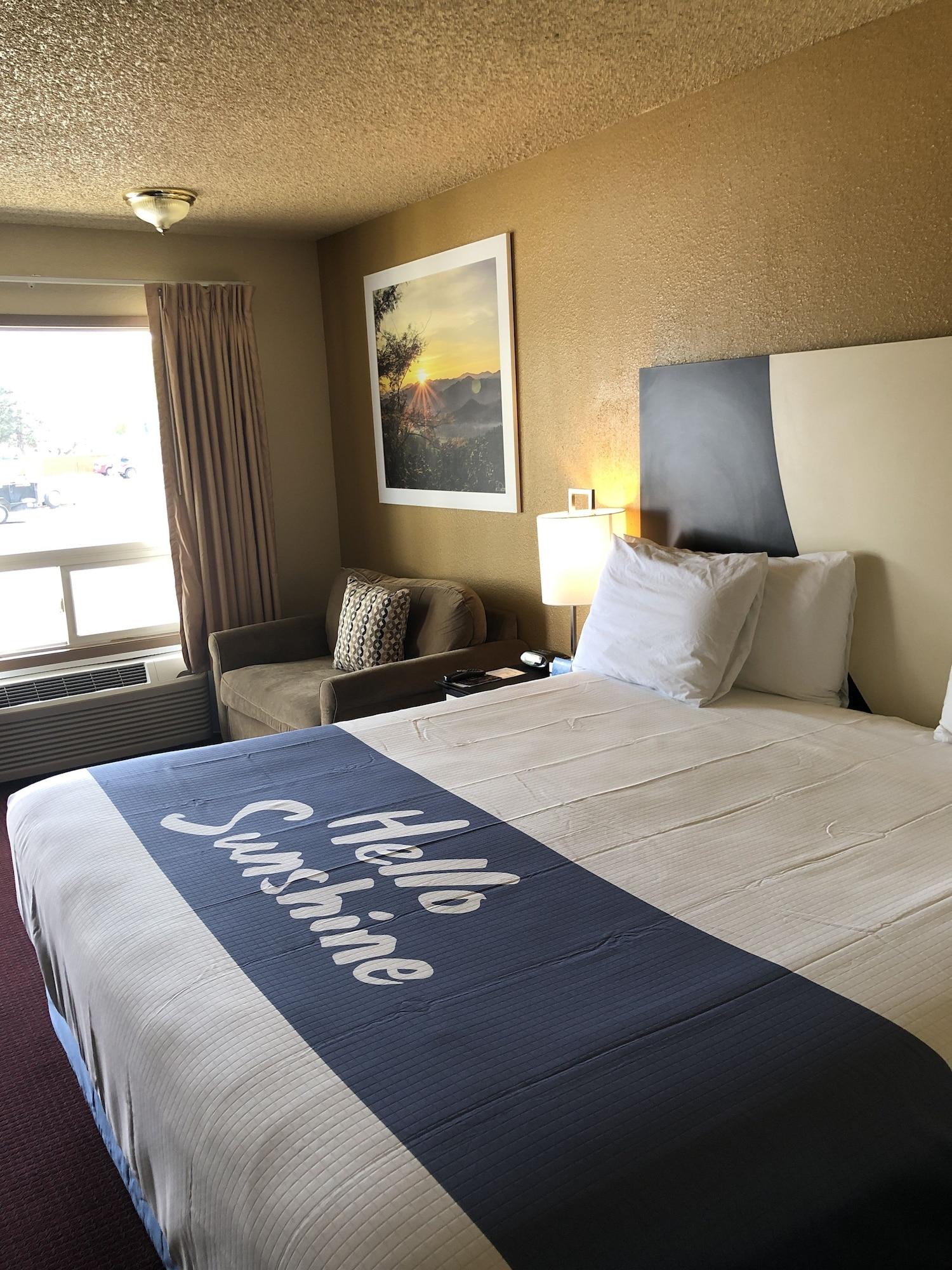 Days Inn By Wyndham Bend Exterior foto